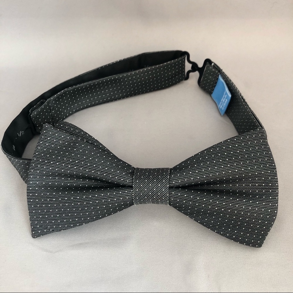 Grey White Pin Dots Pre Tied Adjustable Bow Tie